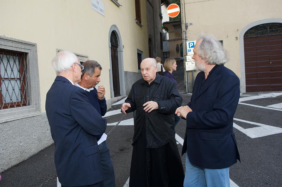02...con Don Giulio Gabanelli e Franco Travi.jpg - 02...con Don Giulio Gabanelli e Franco Travi